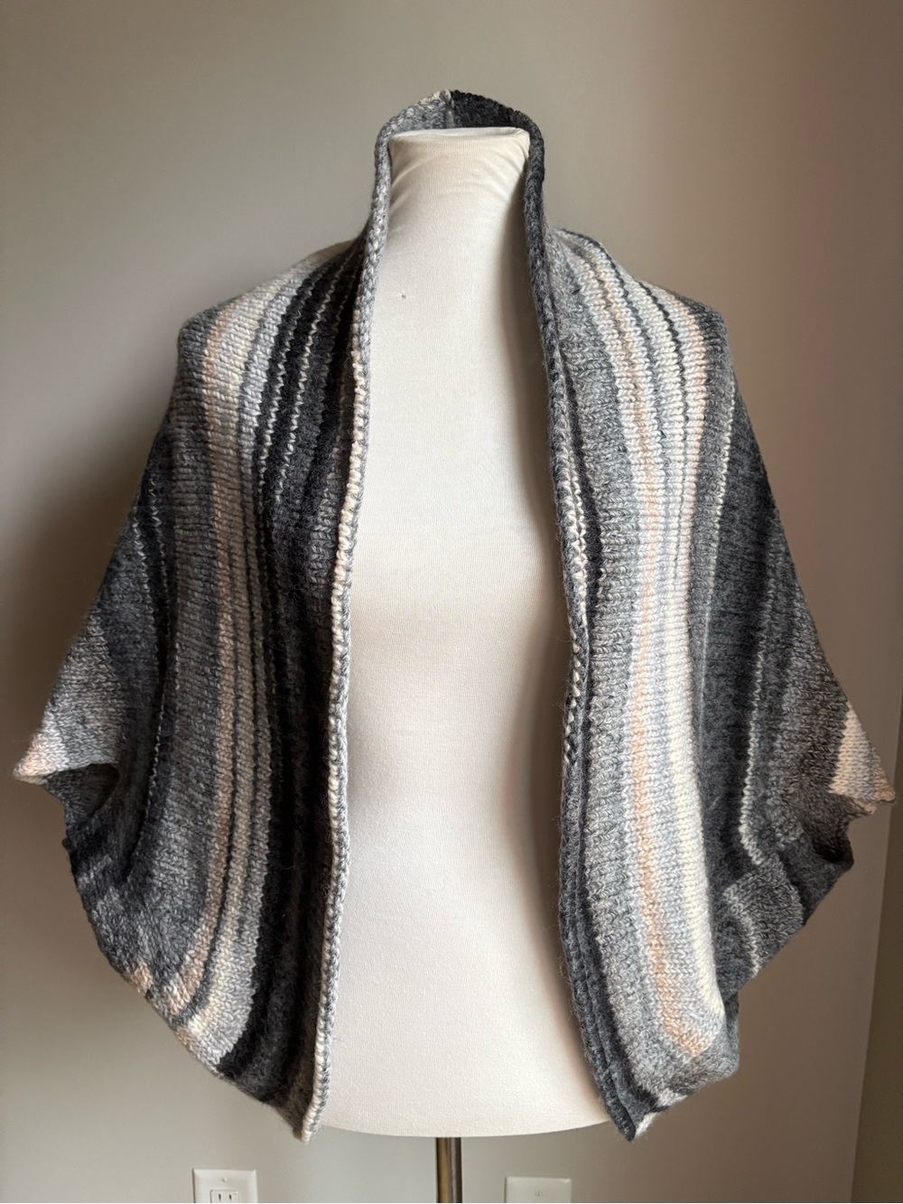 Anthropologie MOTH Wool Blend Shrug Cardigan Size Petite M/L